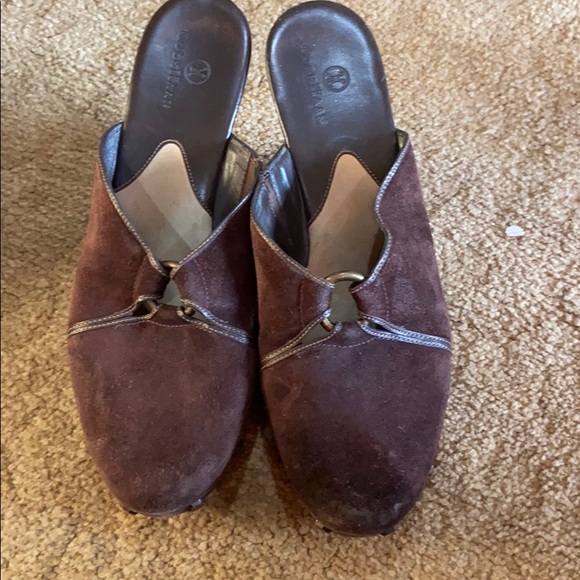 Cole Hahn brown suede clogs - Picture 1 of 3